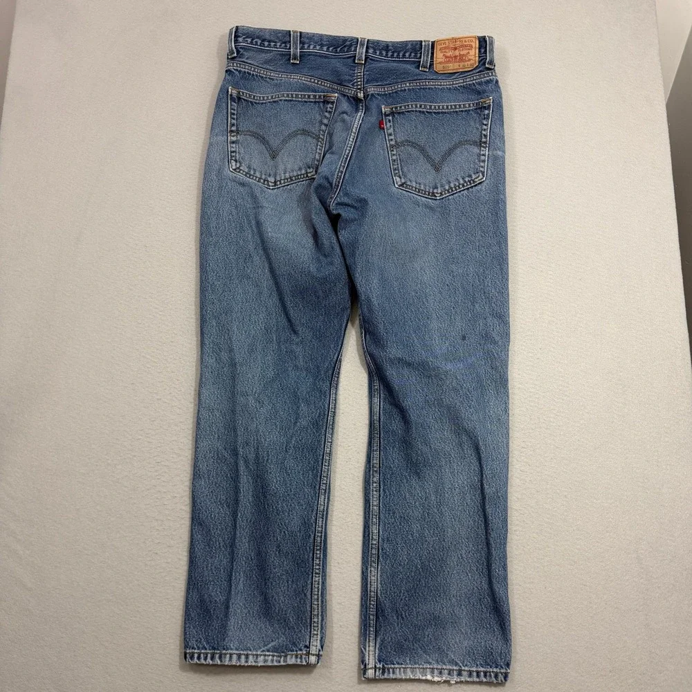 Vintage Levis 505 Regular Fit Jeans Mens 40x32 Blue Faded Denim Straight Leg y2k